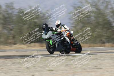 media/Dec-01-2025-Moto Forza (Mon) [[2daa91e15f]]/1-Advanced Group/Session 3 Turn 3 Exit Bump Pans/